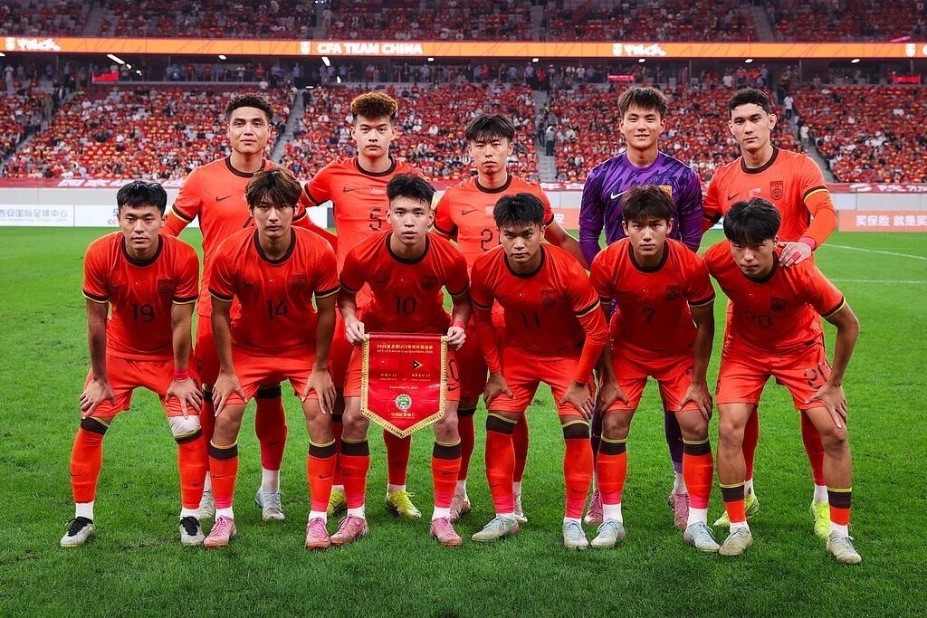 铜梁龙焕新,战袍,红色激情,贪玩娱乐官网,贪玩娱乐官网全球信赖,贪玩娱乐官网在线娱乐平台